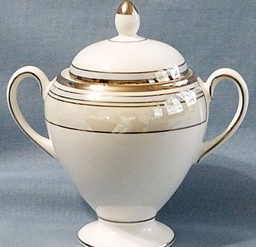 Lustreware Pacific Stripe Globe Shape Sugar Bowl & Lid by Wedgwood-1