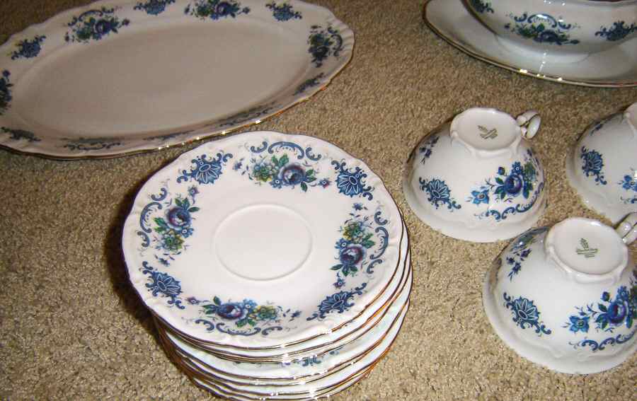 WIG686 Footed Cup & Saucer Set by Winterling - Bavaria-1