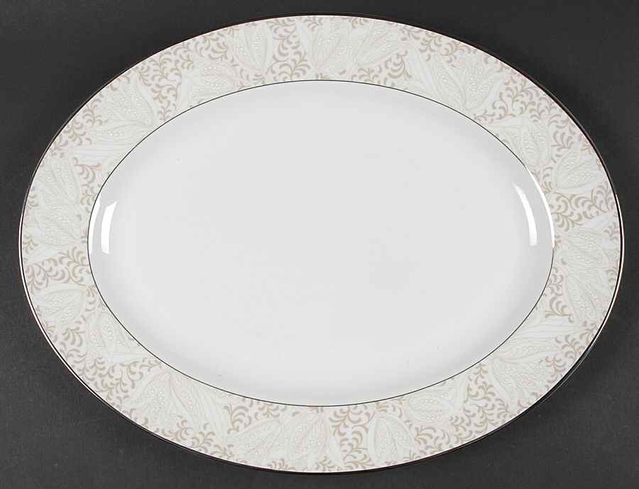 Bassano 15" Oval Serving Platter by Waterford China-1