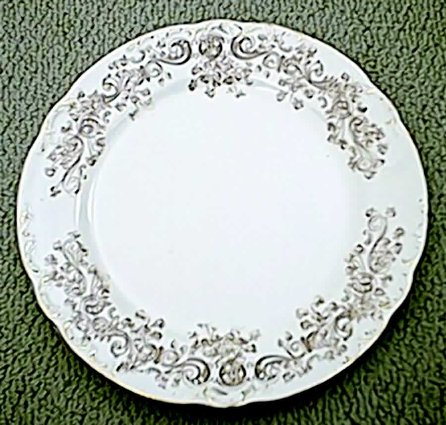 Empress Dinner Plate by Willets (USA)-1