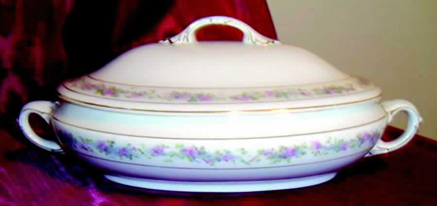 C197 Oval Covered Vegetable by Wedgwood-1