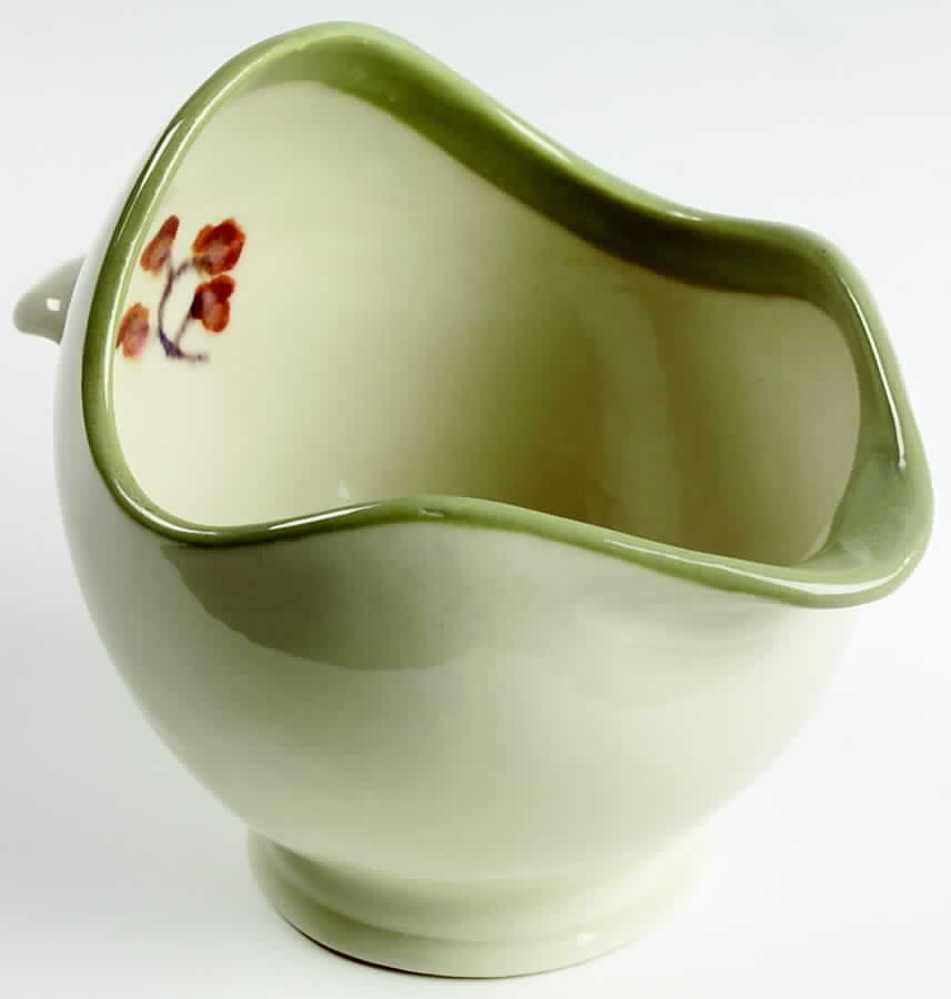WIN46 Gravy Boat by Winfield-1