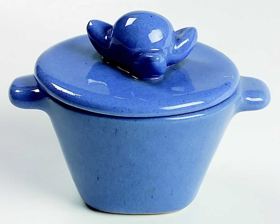 WIN75 Covered Soup Bowl by Winfield-1