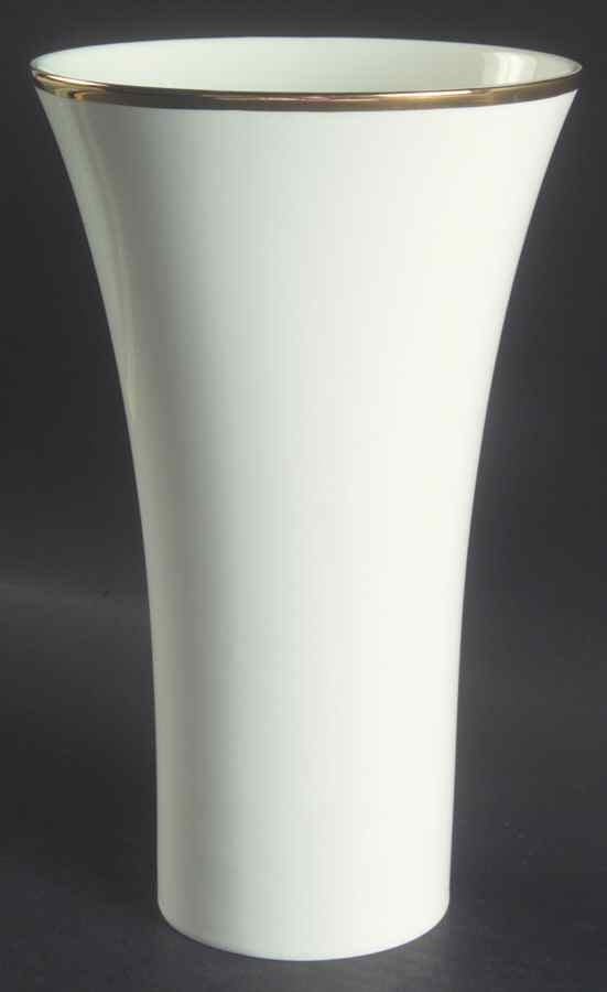 Midnight 9" Vase by Wedgwood-1
