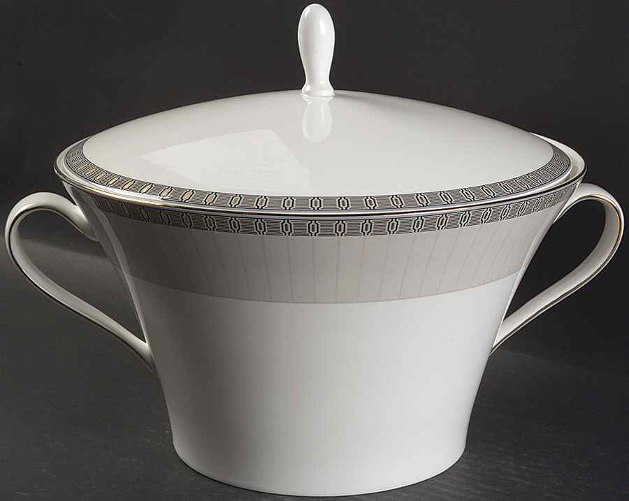 Plaza Tureen &  Lid by Wedgwood-1