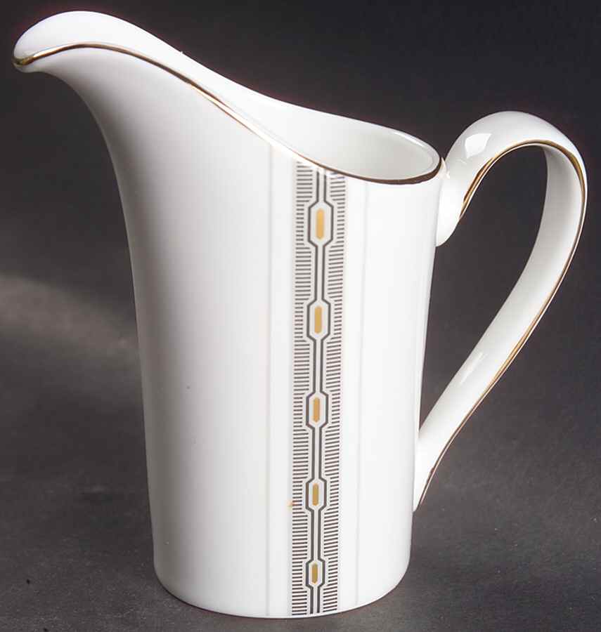 Plaza Creamer by Wedgwood-1
