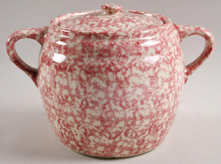 Rose Sponge Bean Pot & Lid by Workshop Gerald Henn-1