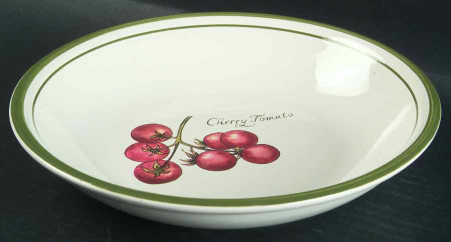 Heirloom Tomatoes 9" Soup/Pasta Bowl by Williams-Sonoma-1