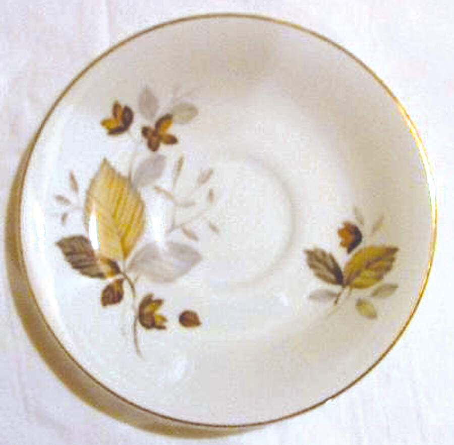 WOO120 Saucer by Wood & Sons-1