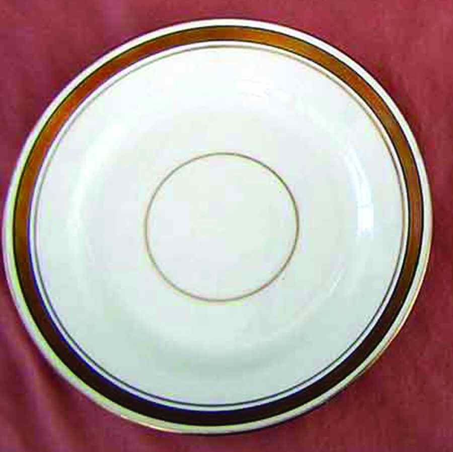 9370 Saucer by Wetley-1