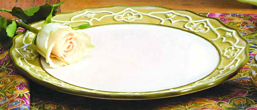 Santa Rosa Dinner Plate by Waverly-1