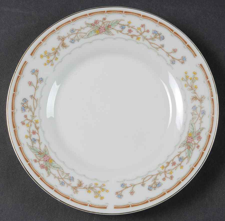 WLO1 Saucer by Wellington (China)-1