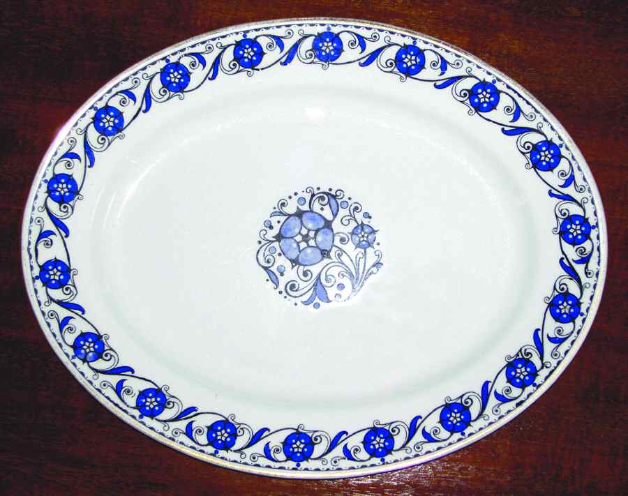 Marne 12" Oval Serving Platter by Wedgwood-1