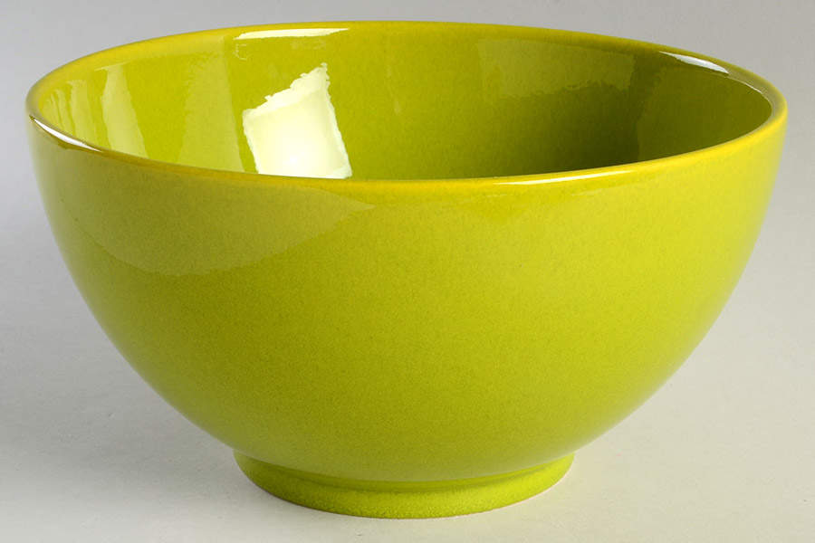 Fun Factory Freestyle Kiwi Green 9" Round Vegetable Bowl by Waechtersbach-1