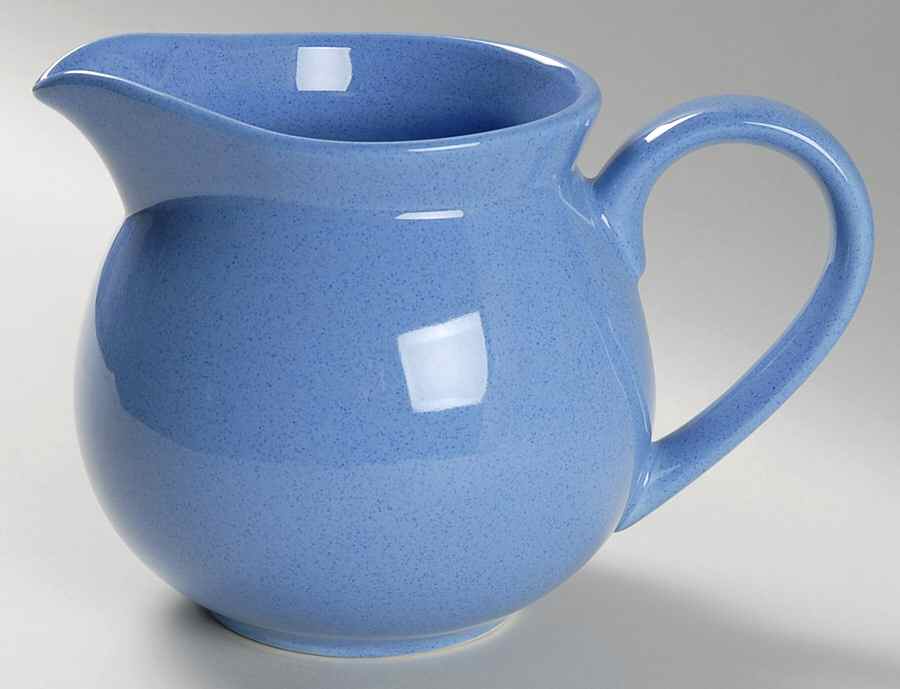 Fun Factory Freestyle Periwinkle 36 Oz Pitcher by Waechtersbach-1