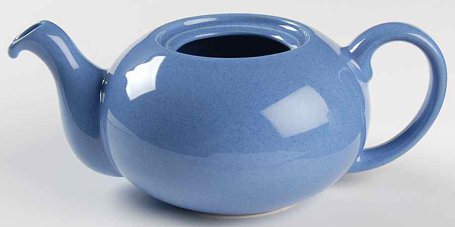 Fun Factory Freestyle Periwinkle Teapot No Lid by Waechtersbach-1