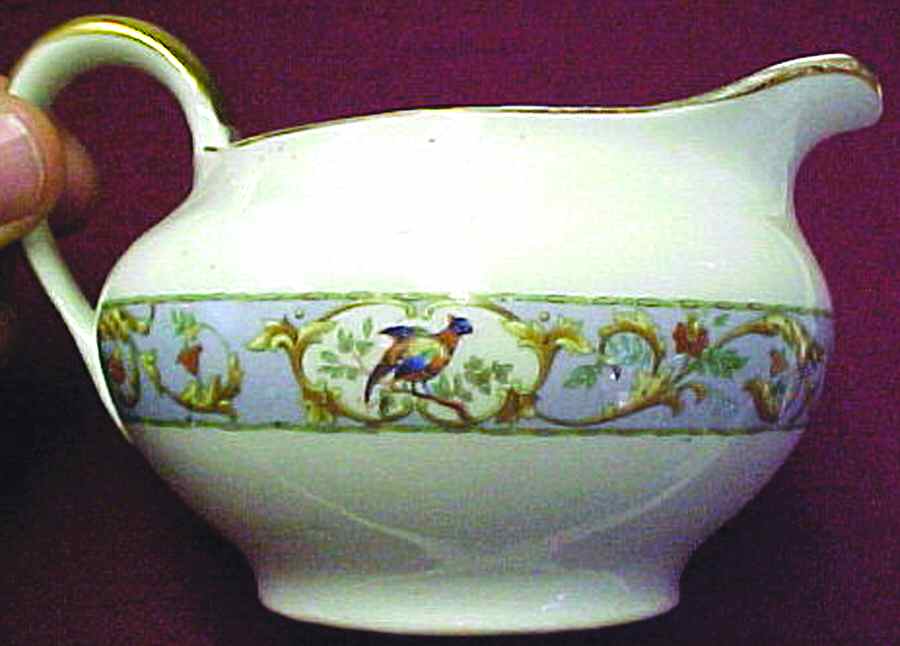 A9286 Creamer by Warwick-1