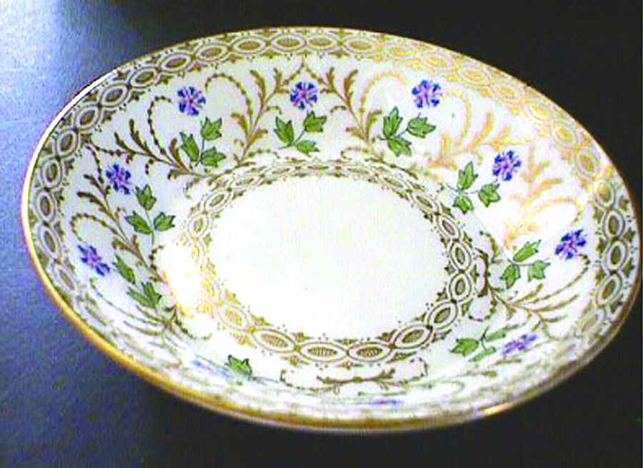 X4728 Saucer by Wedgwood-1