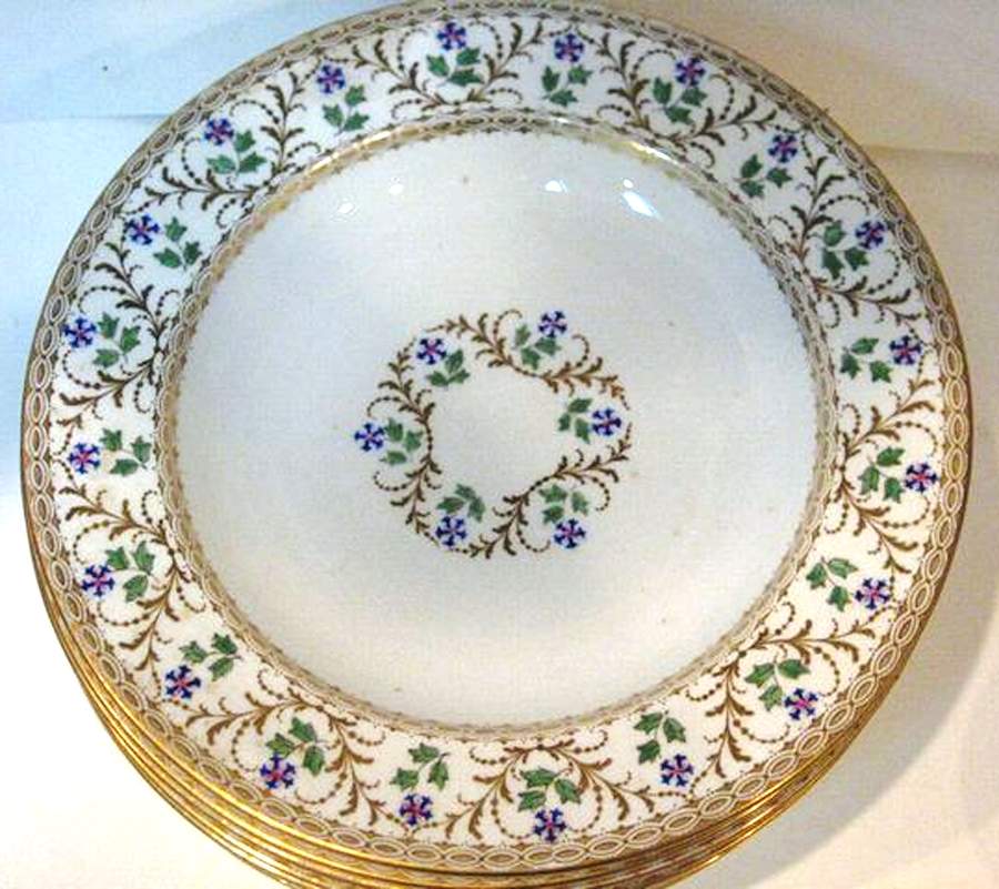 X4728 Dinner Plate by Wedgwood-1