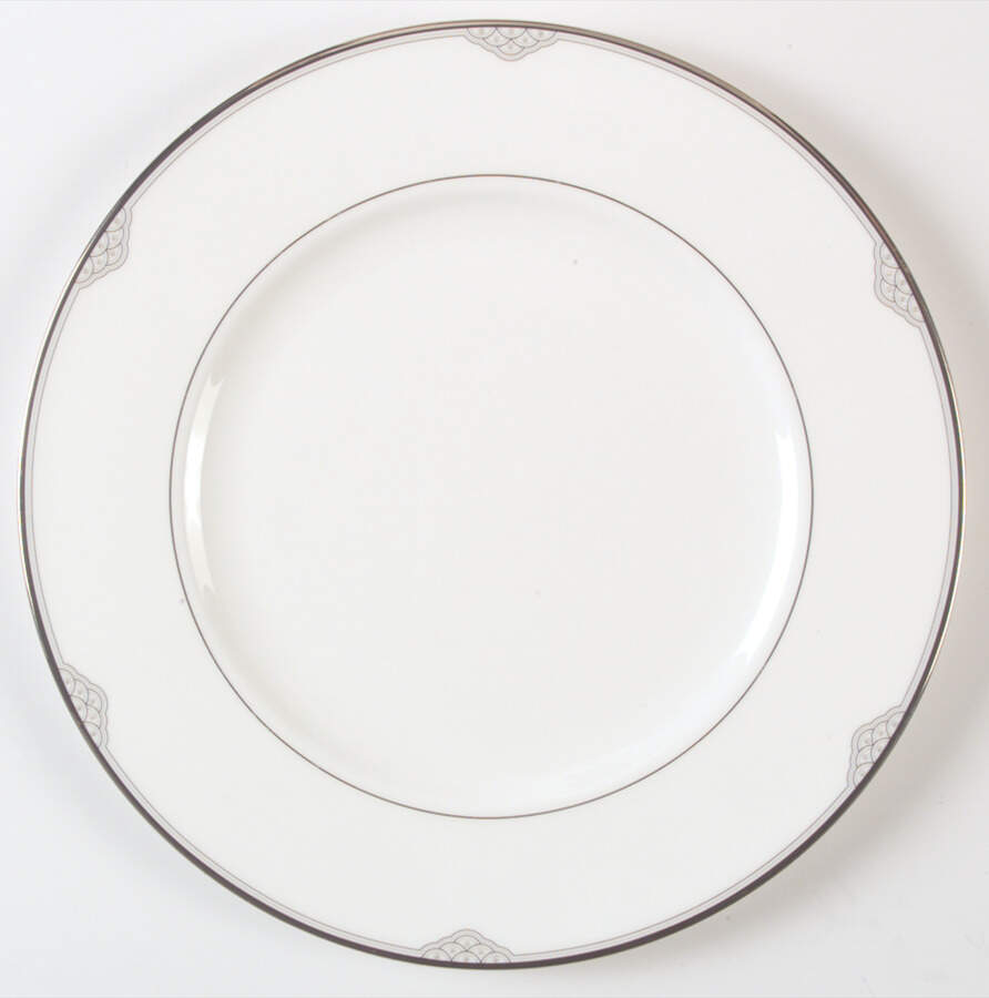 Chiffonier Dinner Plate by Waterford China-1