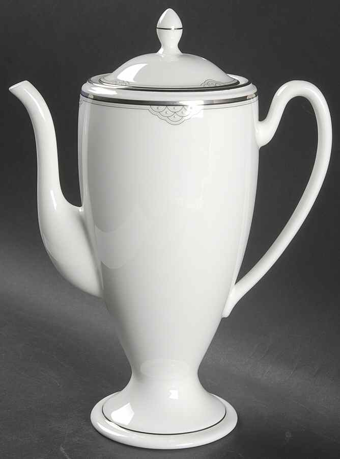 Chiffonier Tea/Coffee Pot & Lid by Waterford China-1