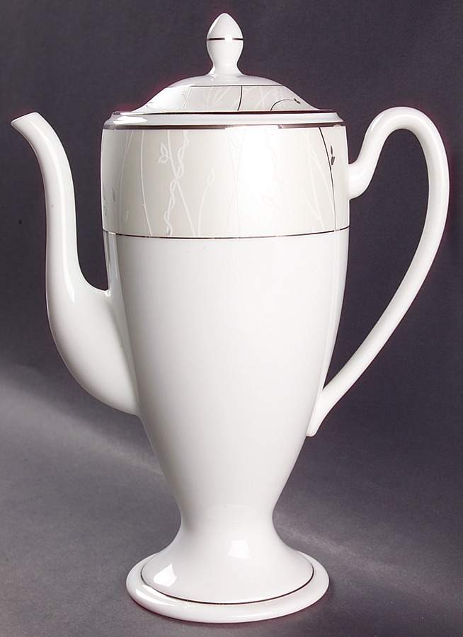 Lisette Tea/Coffee Pot & Lid by Waterford China-1