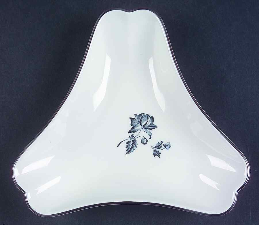 Ludlow 5" Triangular Tray by Wedgwood-1
