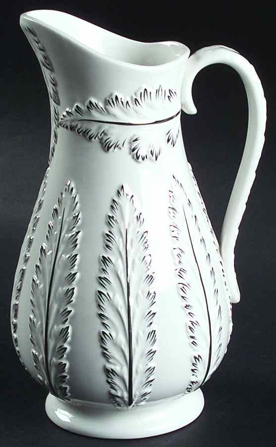 Royal Icing 24 Oz Jug by Wedgwood-1