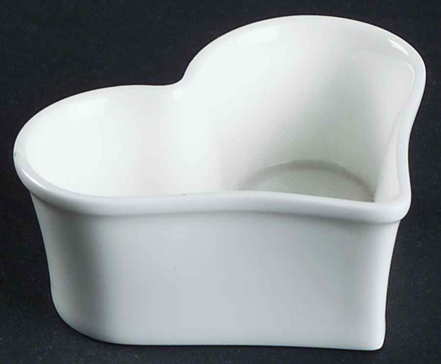 Royal Icing Butter Pat by Wedgwood-1