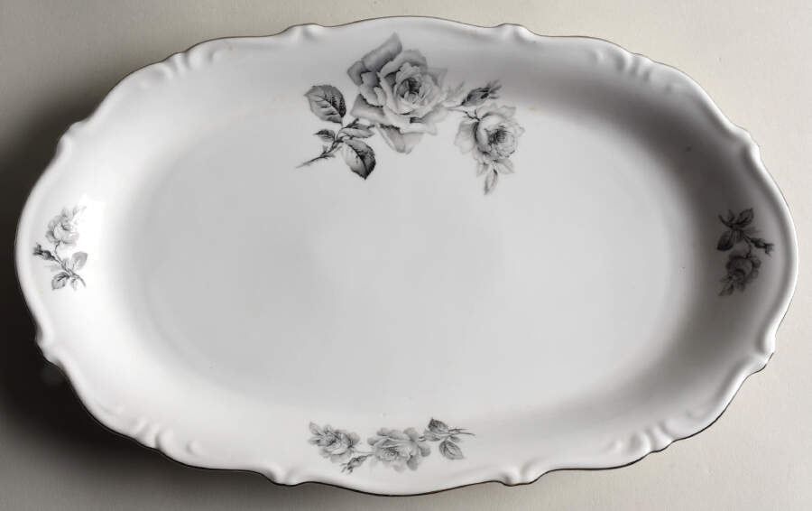 WIG834 15" Oval Serving Platter by Winterling - Bavaria-1