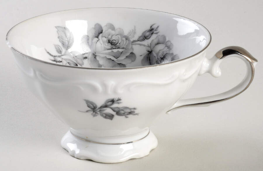 WIG834 Footed Cup by Winterling - Bavaria-1