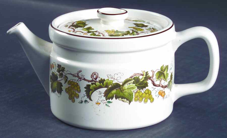 Vine (Sterling) Mini Teapot & Lid by Wedgwood-1
