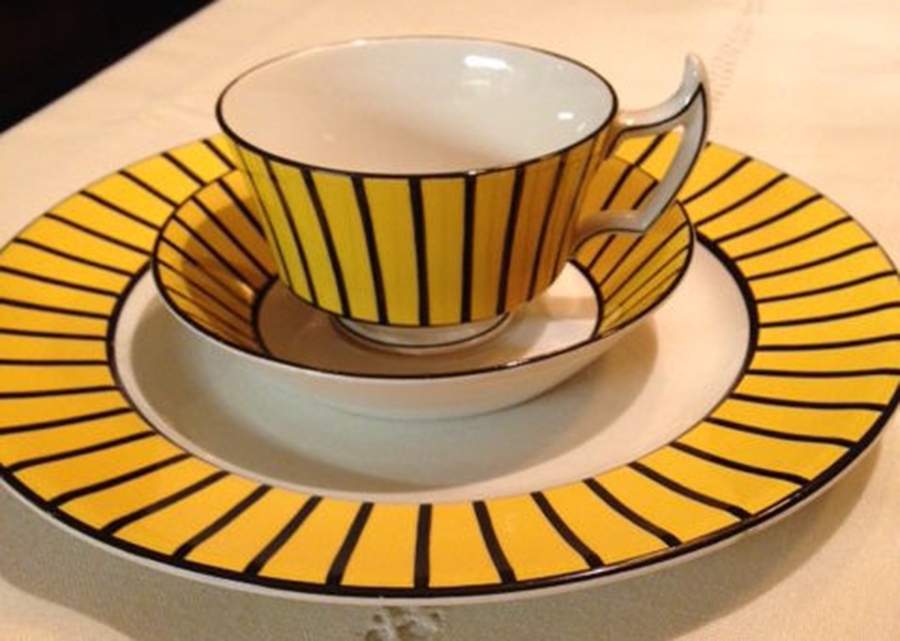 A6302 Footed Cup & Saucer Set by Wedgwood-1