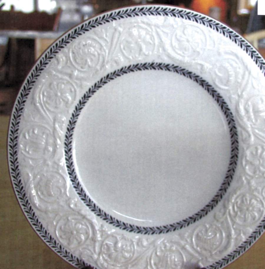 GM5321 Dinner Plate by Wedgwood-1