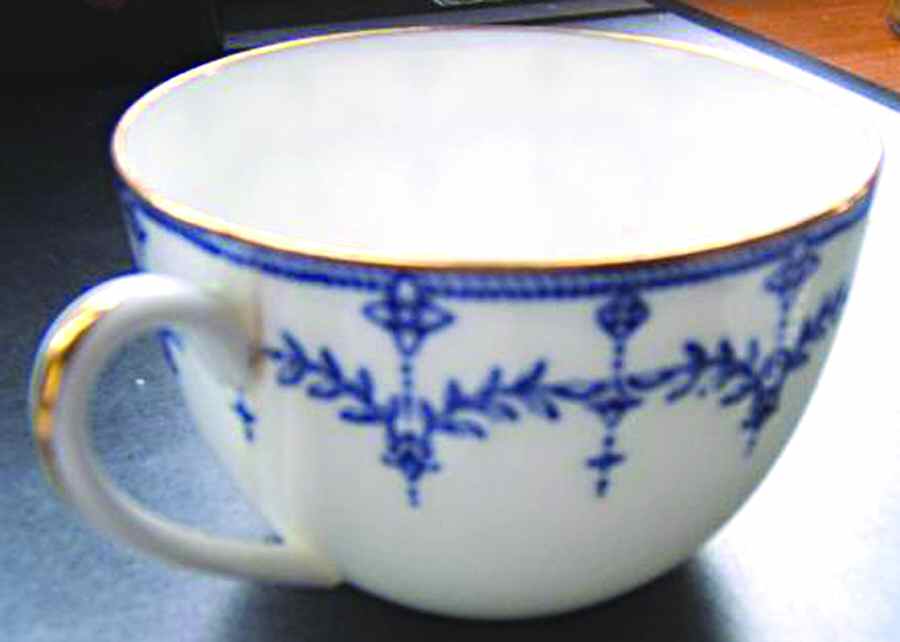 Y7023 Flat Cup by Wedgwood-1