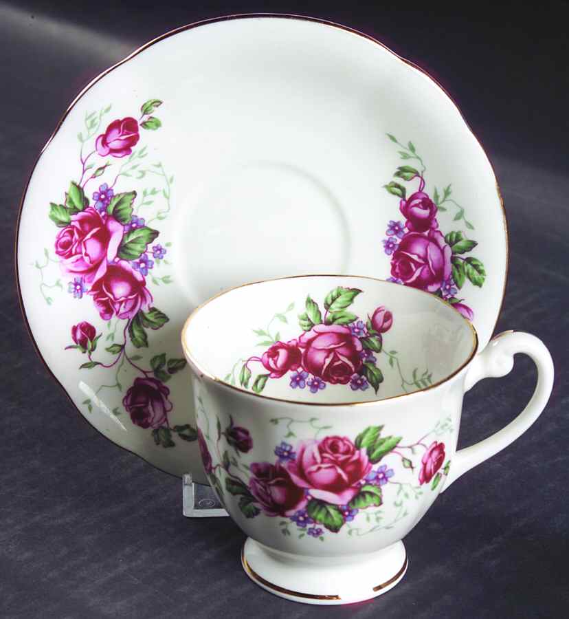 371-62 Footed Cup & Saucer Set by Windsor (England)-1