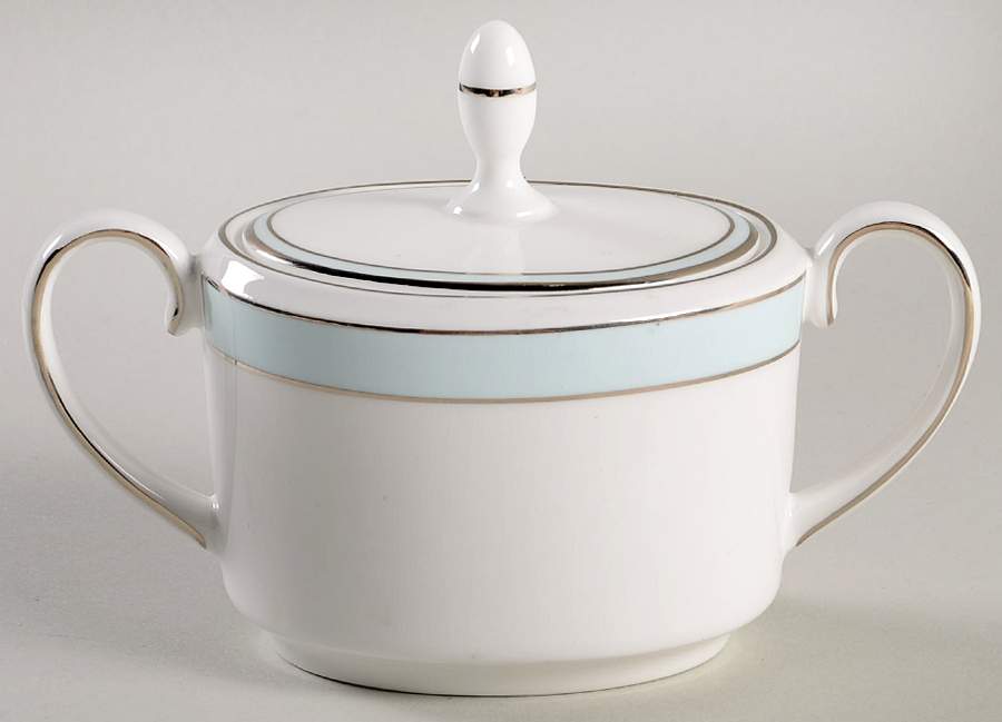 Blue Duchesse Sugar Bowl & Lid by Wedgwood-1
