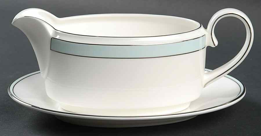 Blue Duchesse Gravy Boat & Underplate by Wedgwood-1