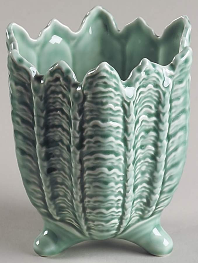 Spring Green Small 3 Toed Celery Bowl by Wedgwood-1