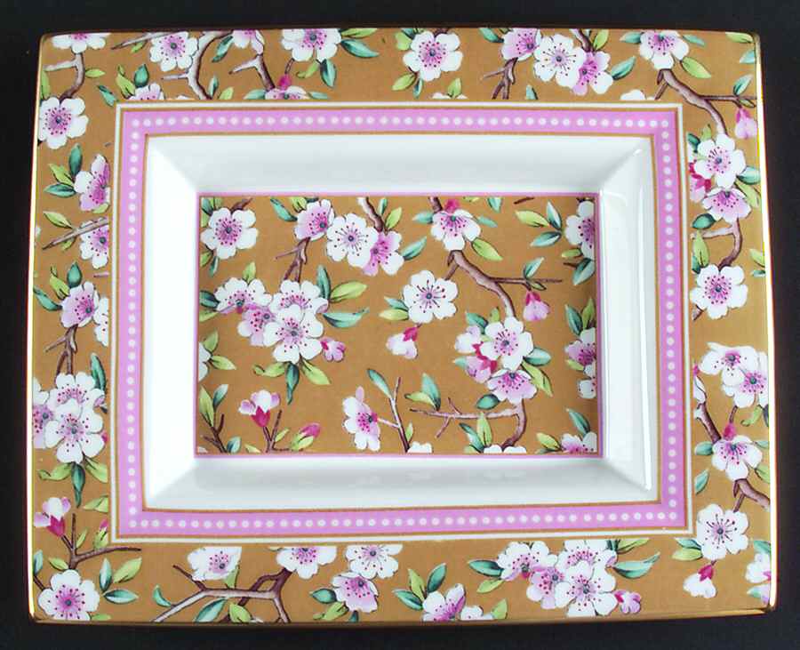 May Flowers 8" Rectangular Tray by Wedgwood-1
