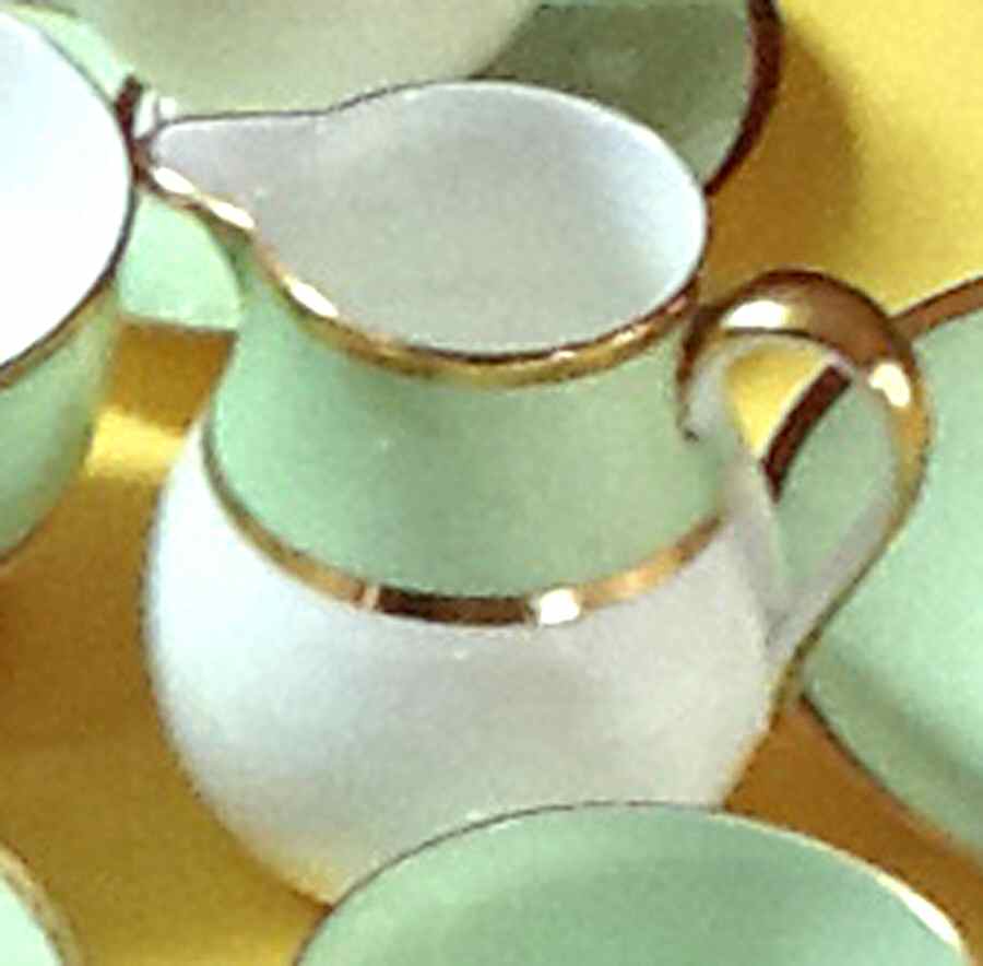 W1177 Creamer by Wedgwood-1