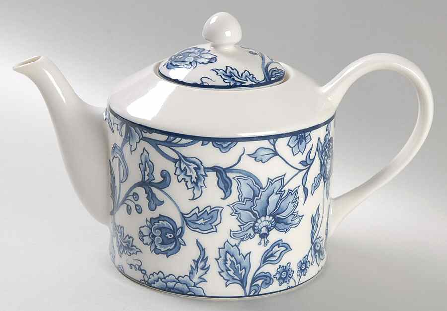 Blue Reverie Teapot & Lid by William Roberts-1