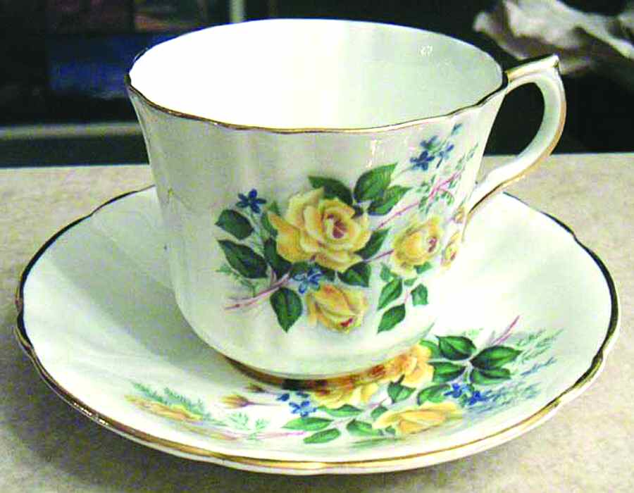X1754-3 Footed Cup & Saucer Set by Windsor (England)-1