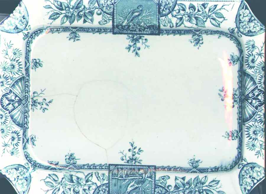 Alexandria Green 12" Oval Serving Platter by Wallis Gimson-1
