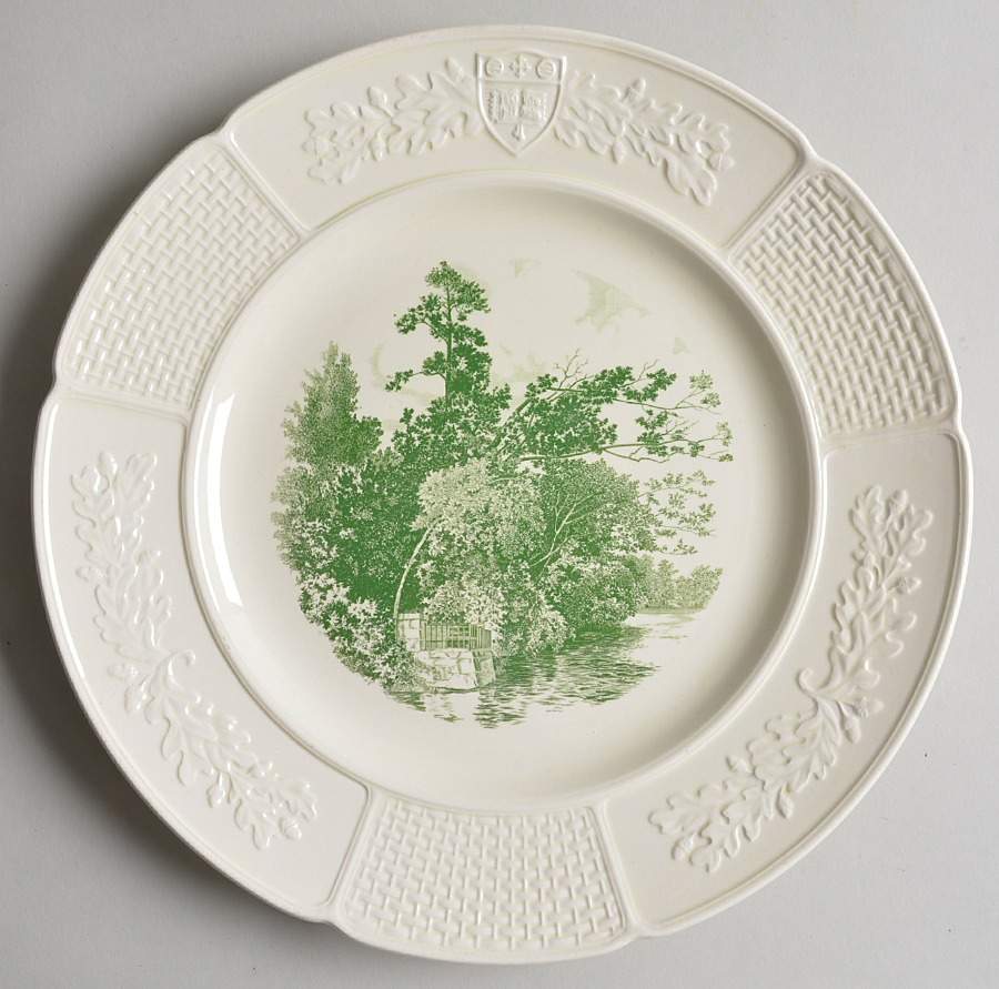 Wellesley College Green Dinner Plate by Wedgwood-1