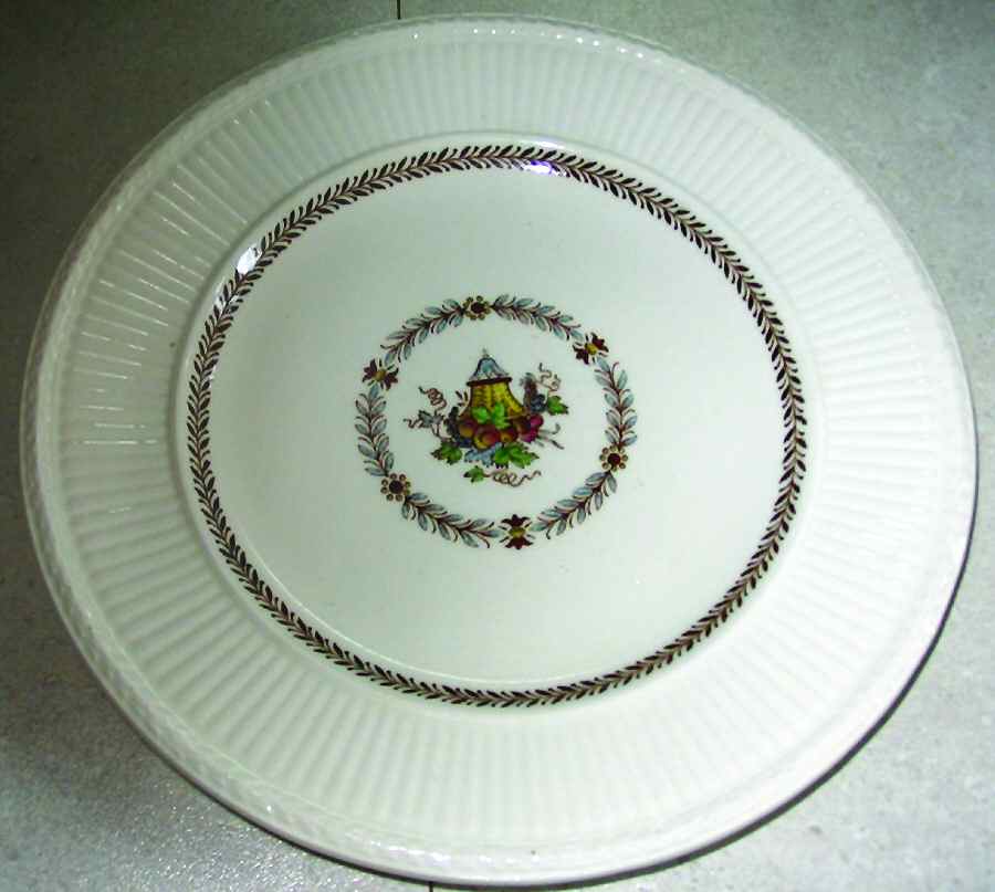 Hereford Edme Dinner Plate by Wedgwood-1