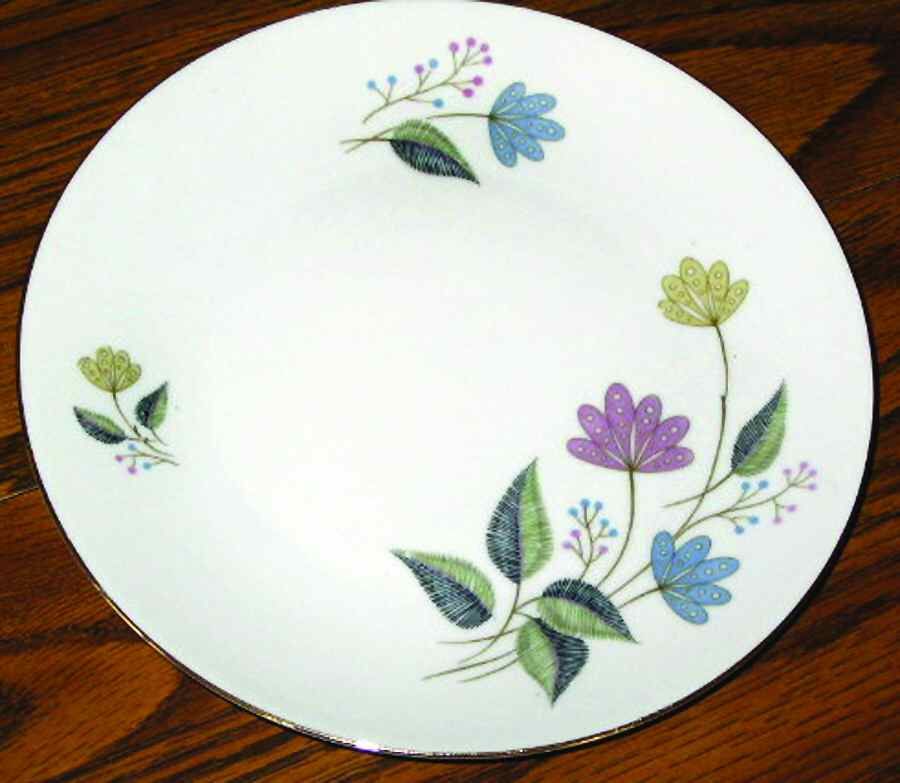 Wig891 Dinner Plate by Winterling - Bavaria-1