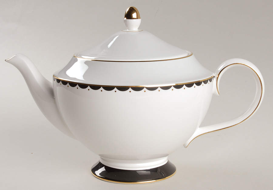 Curtain Call Teapot & Lid by Wedgwood-1