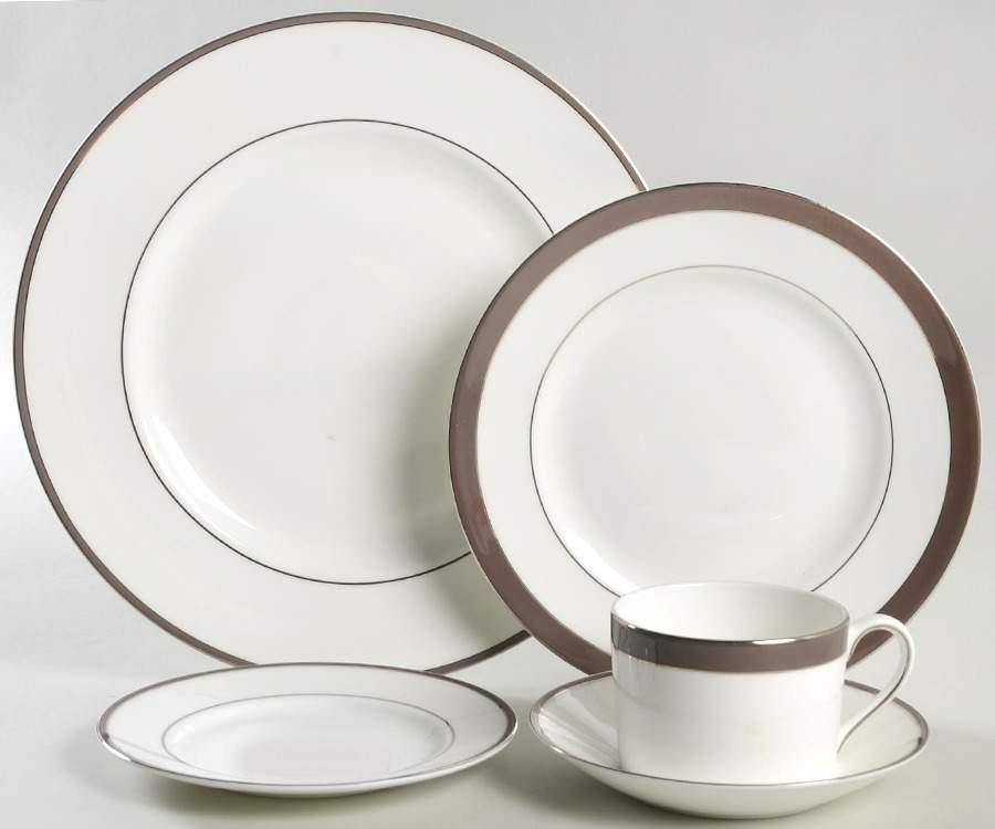 Sable Duchesse 5 Piece Place Setting by Wedgwood-1