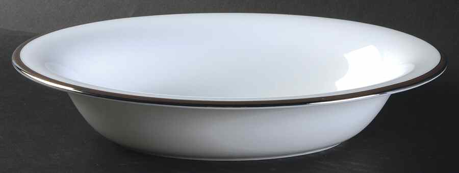 Sable Duchesse 9" Oval Vegetable Bowl by Wedgwood-1